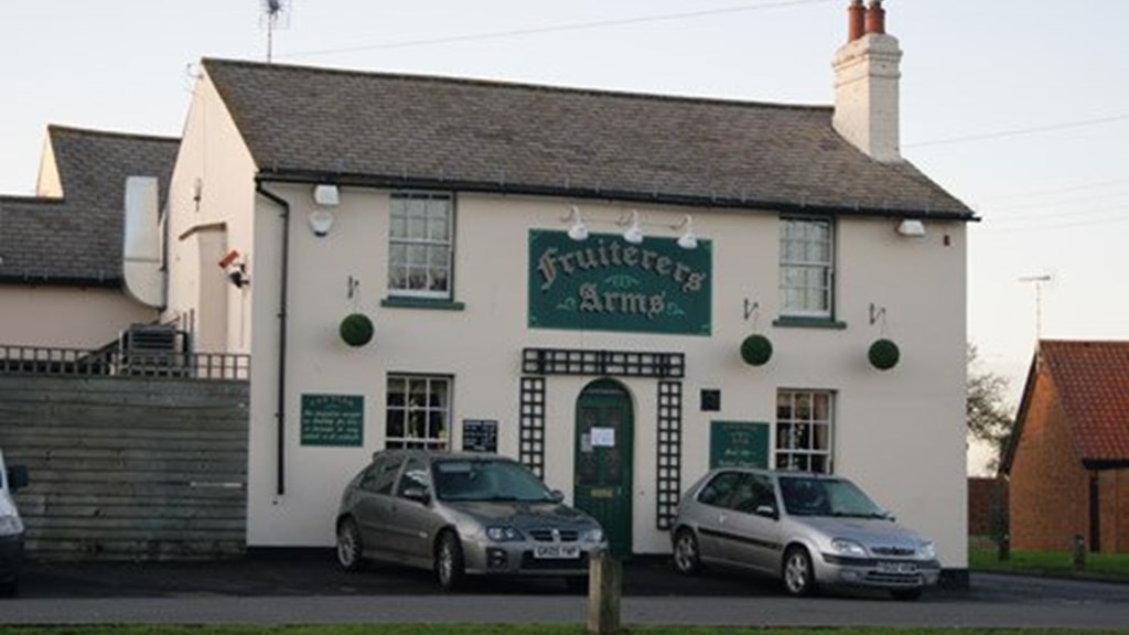 a-fruiterers-arms-pub.jpg