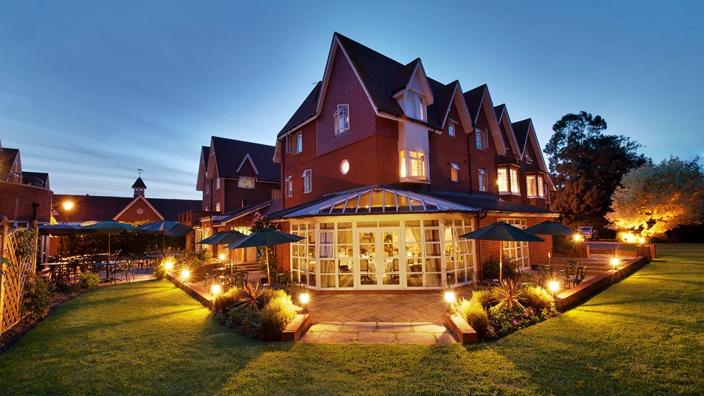 hempstead-house-hotel-hotel1.jpg